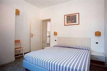 Apartahotel Della Luna 3*
