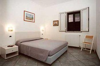 Apartahotel Della Luna Porto Azzurro